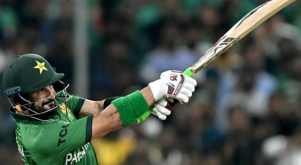 صاحبزادہ فرحان: پاکستان کرکٹ ٹیم کے ابھرتے ہوئے اوپننگ بلے باز کا تفصیلی جائزہ